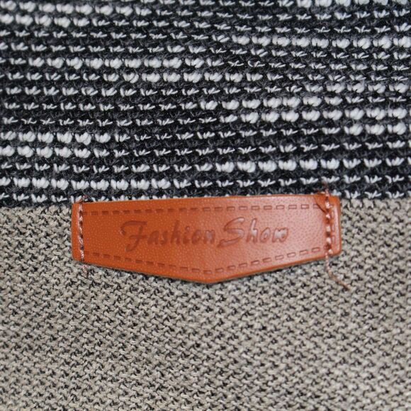 Leefona 'Fashion Show' Size Large Men's Shirt with Buttons & Leather Patch - Picture 3 of 7